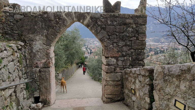 castello-di-arco - lago di garda MTB 
