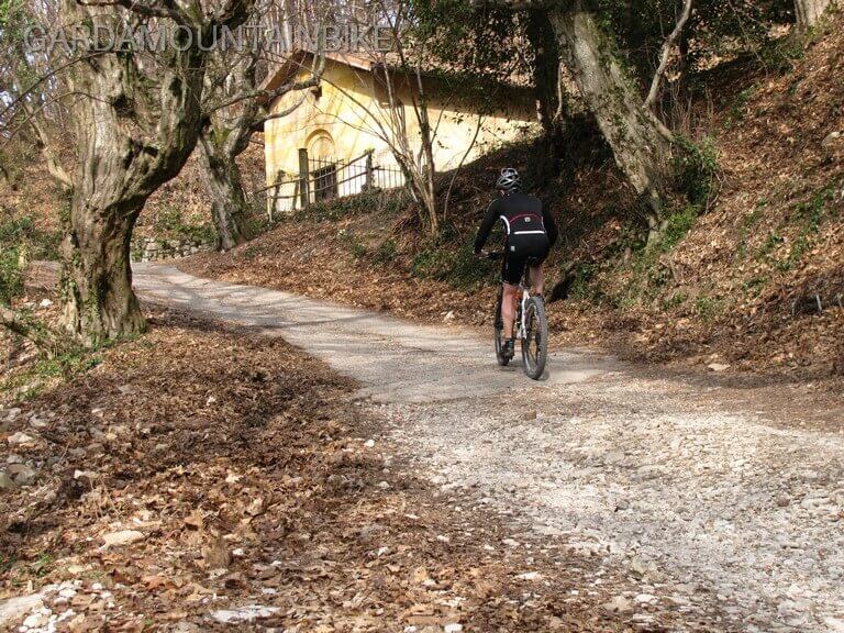 due-santi-due-madonne - percorso garda