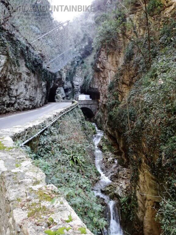passo-nota - lago di garda MTB 